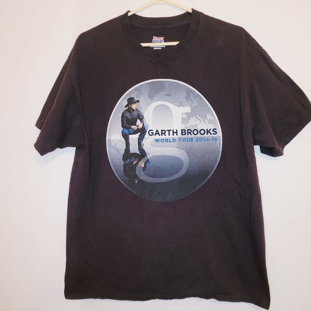 Garth Brooks black 2014/2015 world tour short sleeved concert tshirt size Large